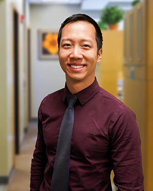 Dr. Daniel Cho DMD